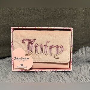 NWT Juicy Couture be classic double sided trifold box Dusty blush